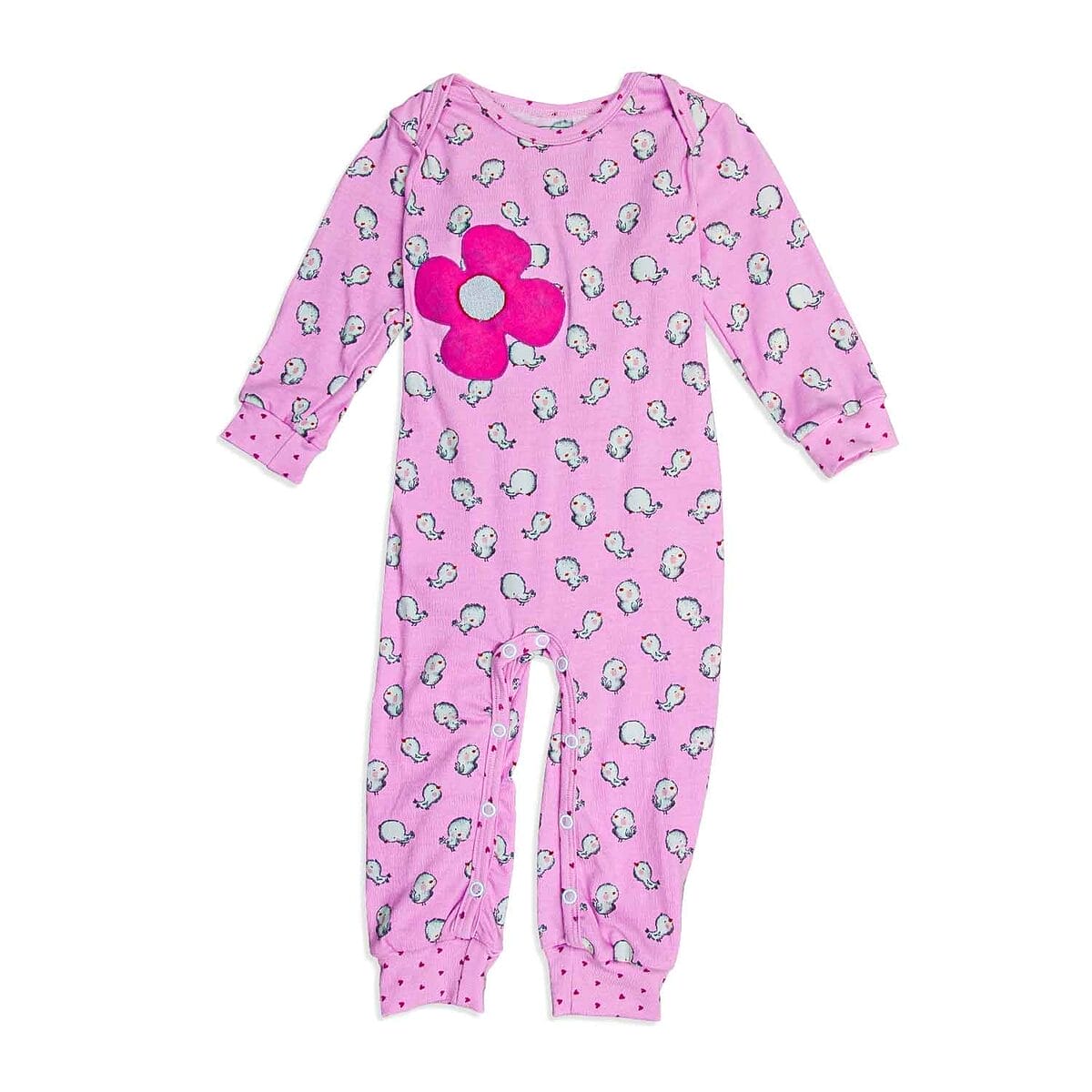 Zuckerrosa Baby-Schlafanzug aus Bio-Baumwolle mit süßem Vogeldruck, komfortabel und stilvoll für ruhige Nächte.